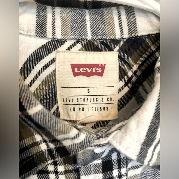 Levis flannel - Picture 3 of 3